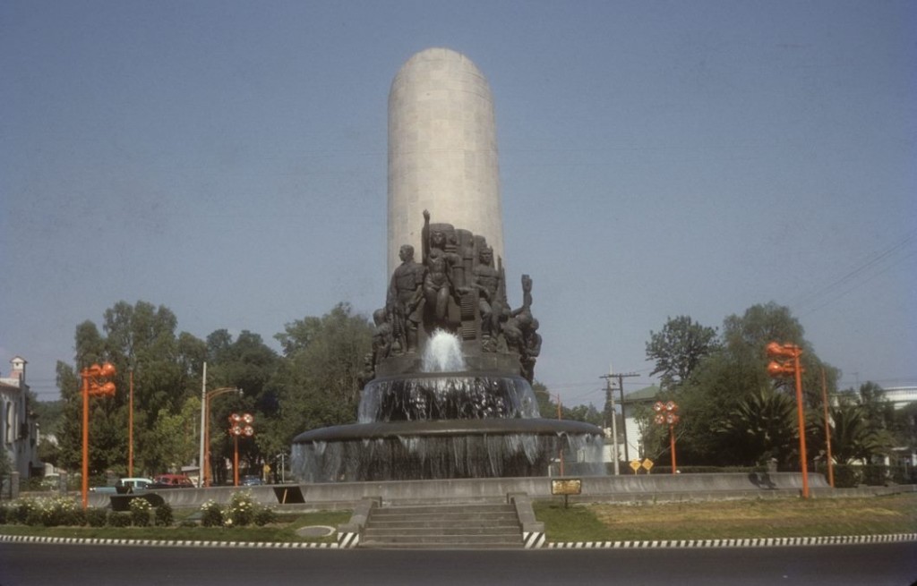 Fuente de Petróleos